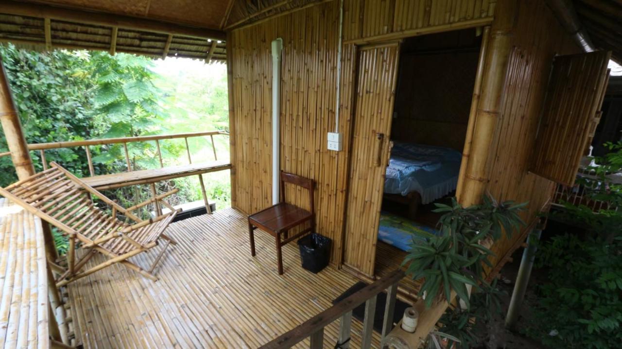 Apartamento Cast Away Nonthaburi Exterior foto