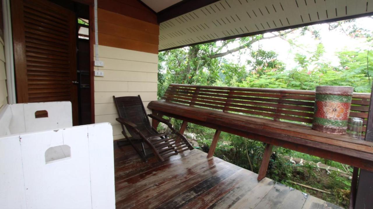 Apartamento Cast Away Nonthaburi Exterior foto